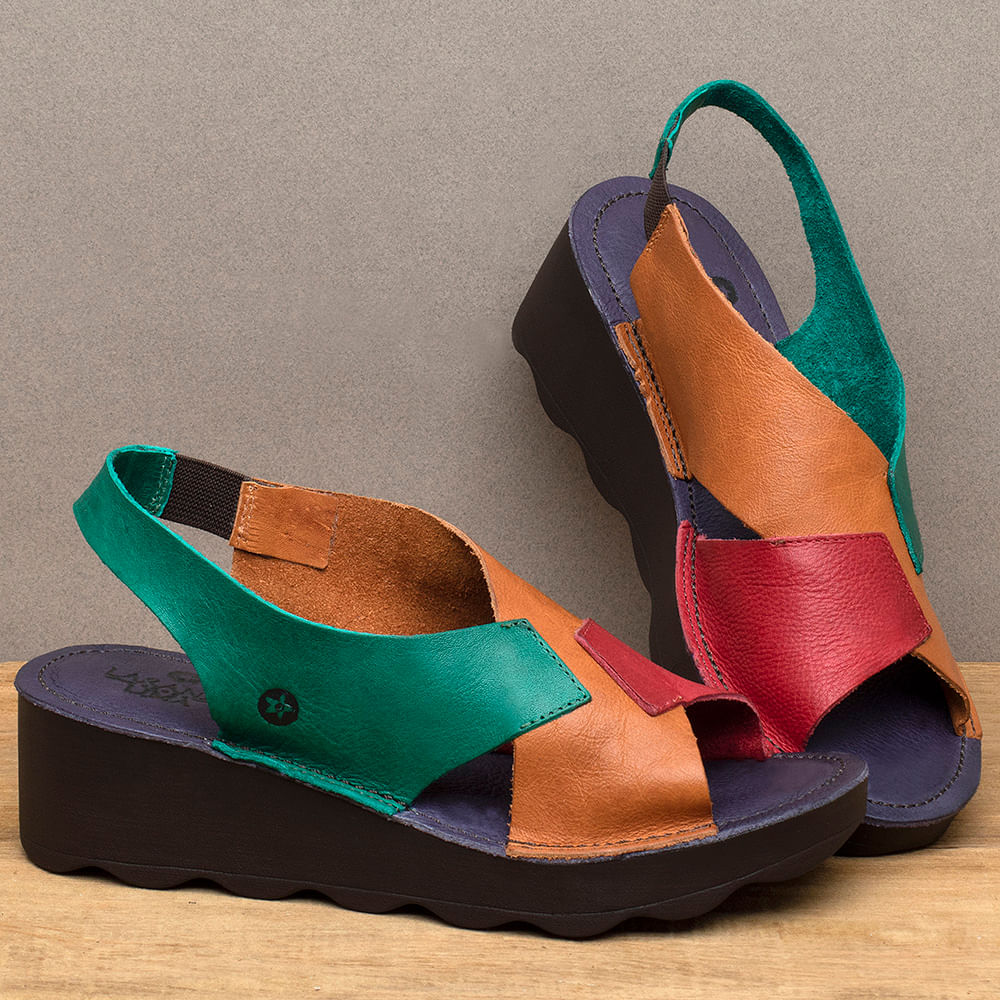 Anabela Tratorada em couro Tan off e preto C digo 141166 Laranja Lima Shoes