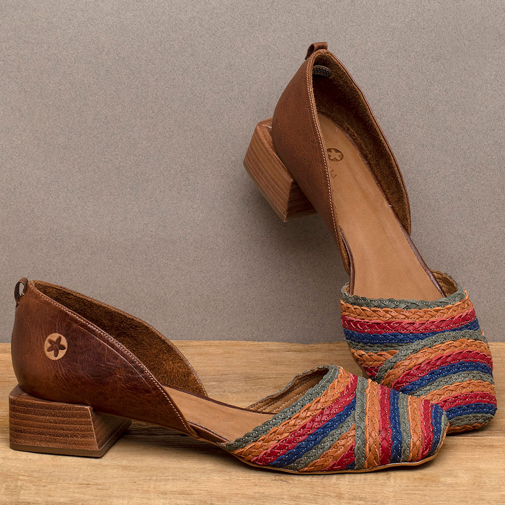 Sapatos femininos cheap com bico quadrado