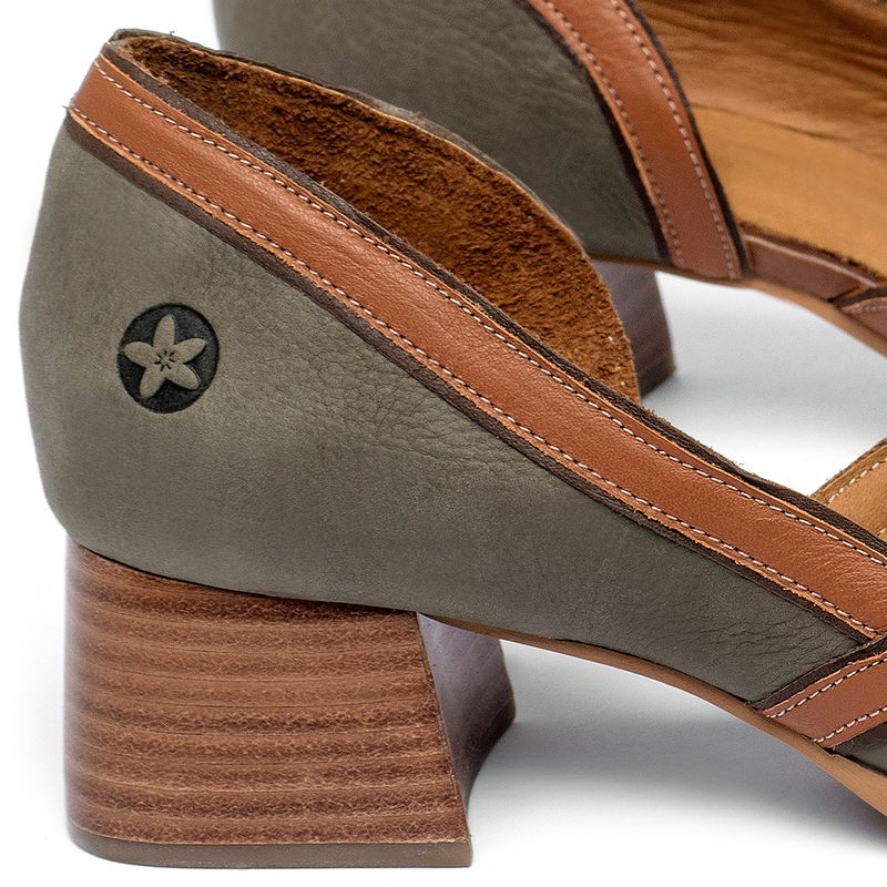 Laranja_Lima_Shoes_Sapatos_Femininos___Scarpin___Bico_Quadrado_Salto_de_4_cm_em_Couro_Bicolor_-_Codigo_-_3953_5