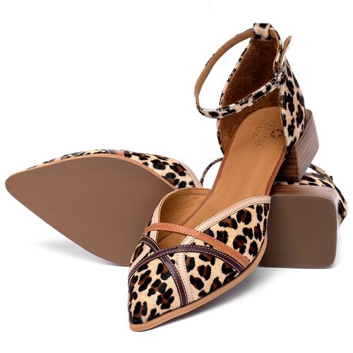 Scarpin   Bico Fino Salto de 3 cm em Couro Onça - Codigo - 3959