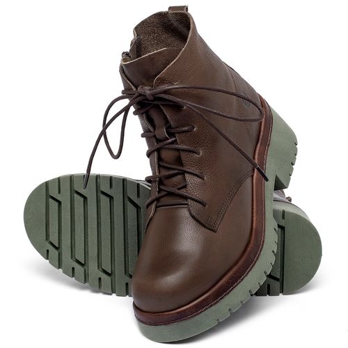 Bota   Cano Curto Salto de 4 cm em Couro Café - Codigo - 153053