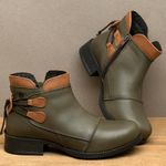 Laranja_Lima_Shoes_Sapatos_Femininos___Bota___Cano_Curto_Salto_de_3_cm_em_Couro_Musgo_-_Codigo_-_141133_3