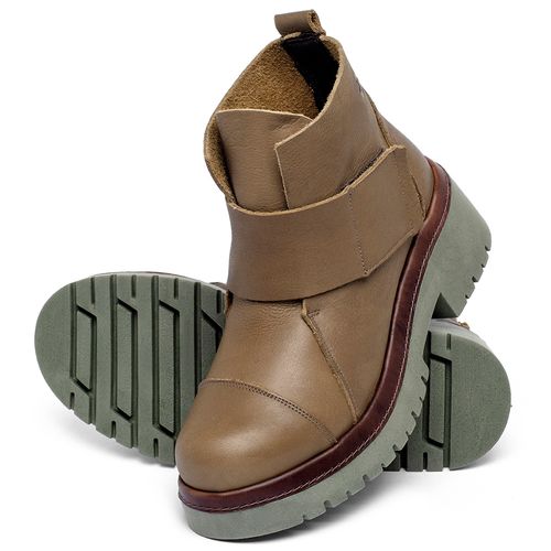 Bota   Cano Curto Salto de 4 cm em Couro Caramelo - Codigo - 153026