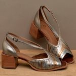 Laranja_Lima_Shoes_Sapatos_Femininos___Sandalia___Laranja_Lima_Shoes_Classic_Salto_de_5_cm_em_Couro_Metalizado_-_Codigo_-_3998_3