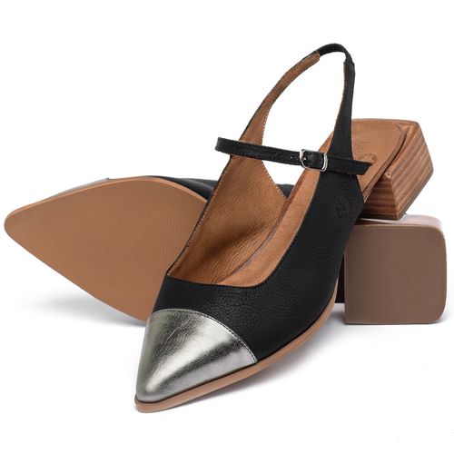 Scarpin   Bico Fino Salto de 3 cm em Couro Preto - Codigo - 3992