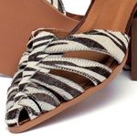 Laranja_Lima_Shoes_Sapatos_Femininos___Scarpin___Bico_Fino_Salto_de_3_cm_em_Couro_Zebra_-_Codigo_-_3902_6
