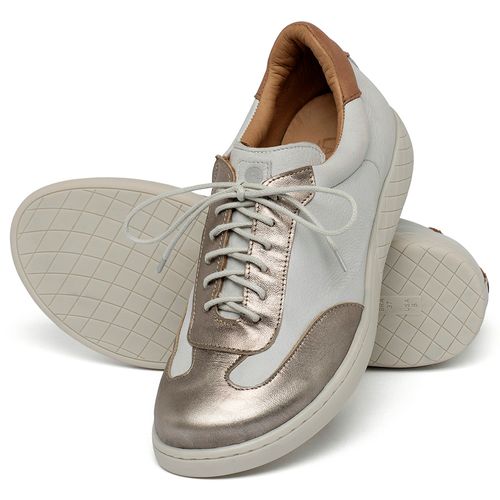 Tênis   Cano Baixo em Couro Off-White - Codigo - 156036