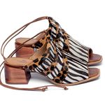 Laranja_Lima_Shoes_Sapatos_Femininos__-Sandalia---Laranja-Lima-Shoes-Classic-Salto-de-4-cm-em-Couro-Animal-Print---Codigo---9644_1