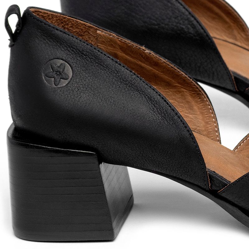 Laranja_Lima_Shoes_Sapatos_Femininos__-Scarpin---Bico-Quadrado-Salto-de-5-cm-em-Couro-Preto---Codigo---157036_5