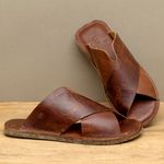 Laranja_Lima_Shoes_Sapatos_Femininos__-Sandalia-Rasteira---Flat-em-Couro-Marrom---Codigo---156064_3