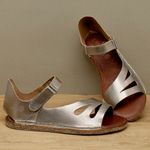 Laranja_Lima_Shoes_Sapatos_Femininos__-Sandalia-Rasteira---Flat-em-Couro-Metalizado---Codigo---156091_3