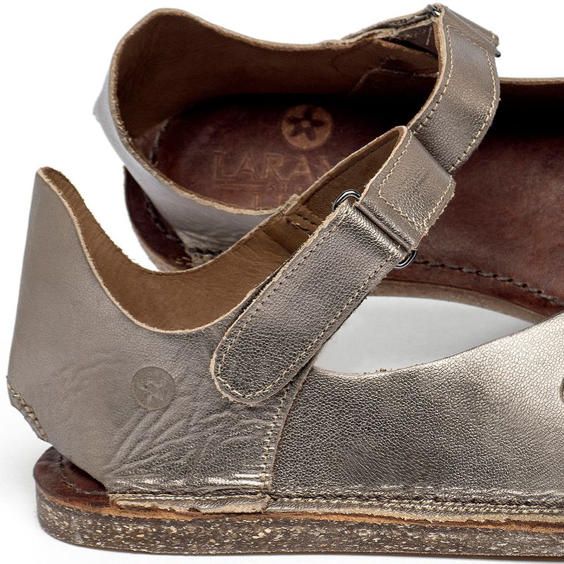 Laranja_Lima_Shoes_Sapatos_Femininos__-Sandalia-Rasteira---Flat-em-Couro-Metalizado---Codigo---156091_5