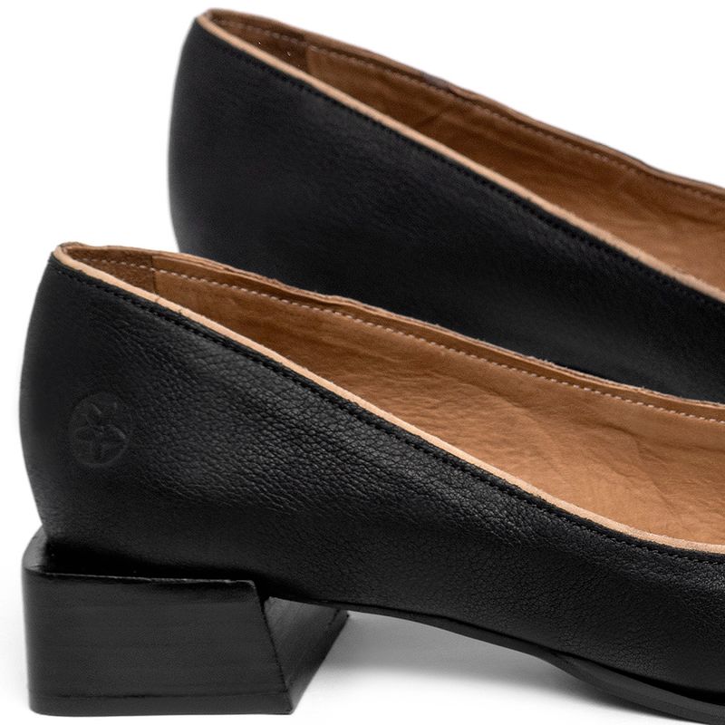 Laranja_Lima_Shoes_Sapatos_Femininos__-Scarpin---Bico-Quadrado-Salto-de-4-cm-em-Couro-Preto---Codigo---157041_5
