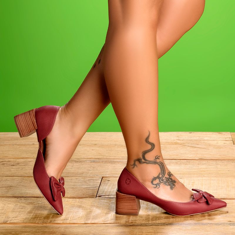 Laranja_Lima_Shoes_Sapatos_Femininos__-Scarpin---Bico-Fino-Salto-de-5-cm-em-Couro-Vermelho---Codigo---3942_8