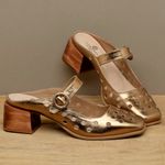 Laranja_Lima_Shoes_Sapatos_Femininos__-Scarpin---Bico-Quadrado-Salto-de-4-cm-em-Couro-Metalizado---Codigo---9645_3