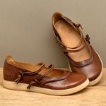 Laranja_Lima_Shoes_Sapatos_Femininos__-Tenis---Cano-Baixo-em-Couro-Marrom---Codigo---156039_3