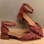 Laranja_Lima_Shoes_Sapatos_Femininos__-Scarpin---Bico-Fino-Salto-de-3-cm-em-Couro-Vermelho---Codigo---3938_3