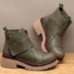 Laranja_Lima_Shoes_Sapatos_Femininos__-Bota---Cano-Curto-Salto-de-4-cm-em-Couro-Musgo---Codigo---153026_3