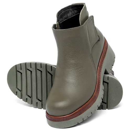 Bota   Cano Curto Salto de 4 cm em Couro Verde - Codigo - 153055