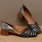 Laranja_Lima_Shoes_Sapatos_Femininos__-Scarpin---Bico-Quadrado-Salto-de-3-cm-em-Couro-Metalizado---Codigo---3868_3