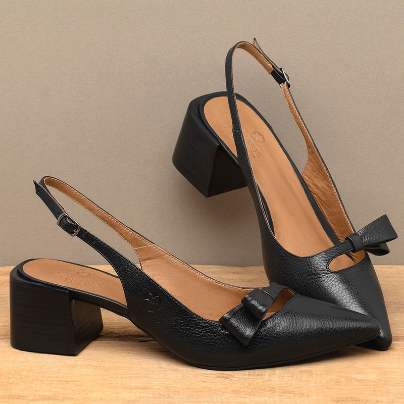 Laranja_Lima_Shoes_Sapatos_Femininos__-Scarpin---Bico-Fino-Salto-de-5-cm-em-Couro-Preto---Codigo---3999_3