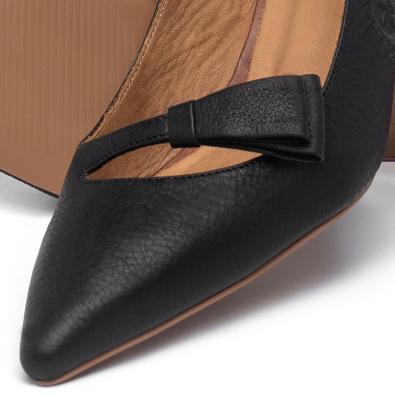 Laranja_Lima_Shoes_Sapatos_Femininos__-Scarpin---Bico-Fino-Salto-de-5-cm-em-Couro-Preto---Codigo---3999_6