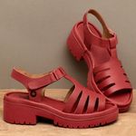 Laranja_Lima_Shoes_Sapatos_Femininos__-Sandalia---Boho-Salto-de-5-cm-em-Couro-Vermelho---Codigo---153064_3