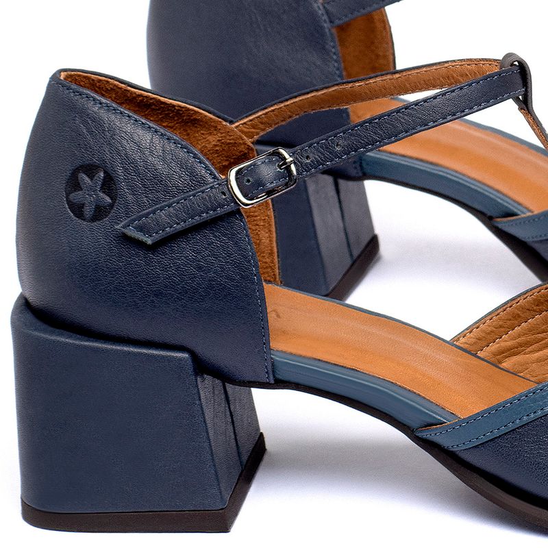 Laranja_Lima_Shoes_Sapatos_Femininos__-Scarpin---Bico-Redondo-Salto-de-5-cm-em-Couro-Azul---Codigo---157047_5