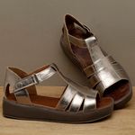 Laranja_Lima_Shoes_Sapatos_Femininos__-Sandalia---Boho-Salto-de-1-cm-em-Couro-Metalizado---Codigo---3918_3