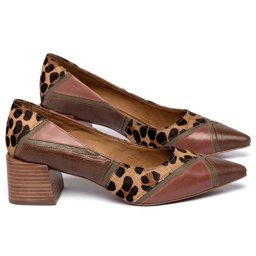 Scarpin   Bico Fino Salto de 5 cm em Couro Animal Print - Codigo - 3840