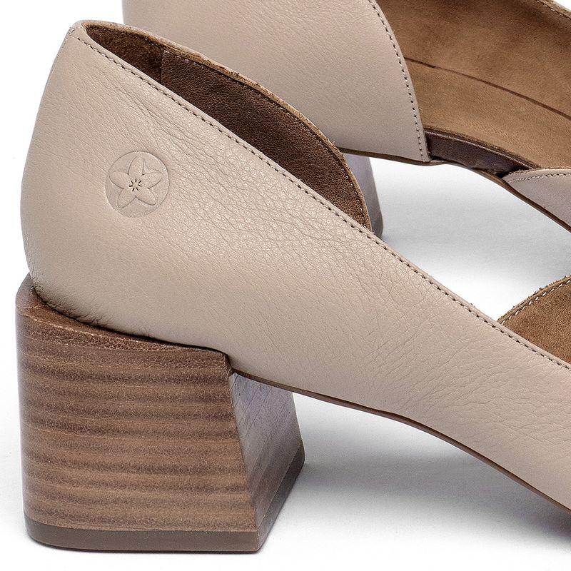 Laranja_Lima_Shoes_Sapatos_Femininos__-Scarpin---Bico-Fino-Salto-de-5-cm-em-Couro-Nude---Codigo---3942_5