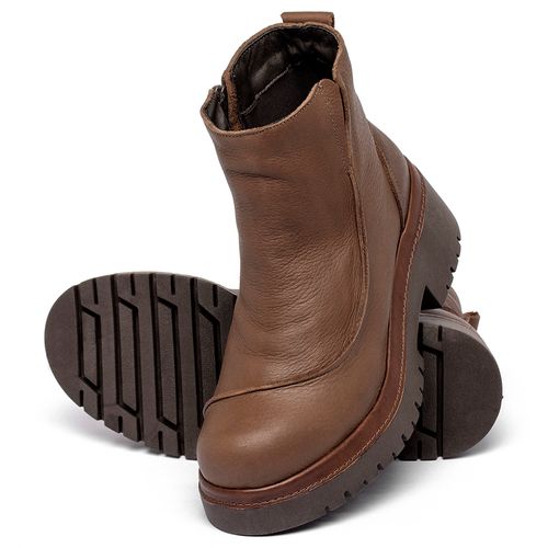 Bota   Cano Curto Salto de 4 cm em Couro Marrom - Codigo - 153052