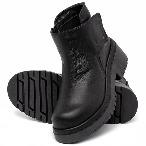Bota   Cano Curto Salto de 4 cm em Couro Preto - Codigo - 153055