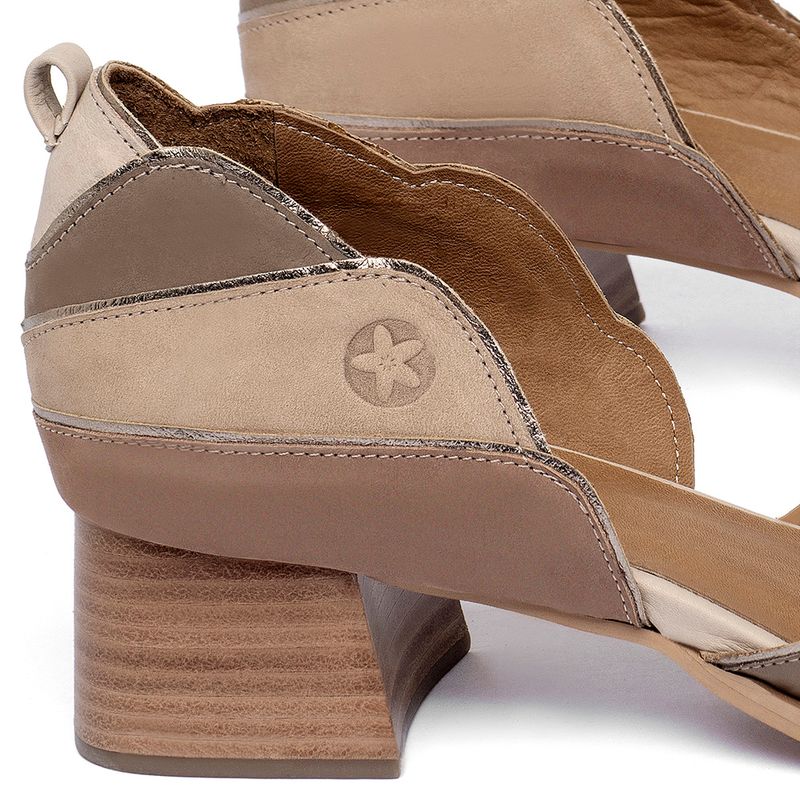 Laranja_Lima_Shoes_Sapatos_Femininos__-Scarpin---Bico-Quadrado-Salto-de-4-cm-em-Couro-Nude---Codigo---157037_5