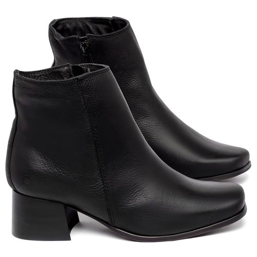 Bota   Cano Curto Salto de 5 cm em Couro Preto - Codigo - 152001