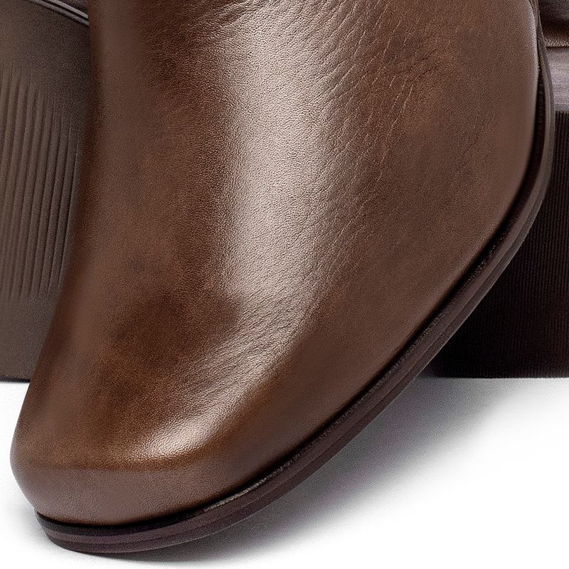 Laranja_Lima_Shoes_Sapatos_Femininos__-Bota---Cano-Curto-Salto-de-5-cm-em-Couro-Cafe---Codigo---152001_7