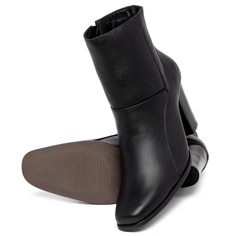 Laranja_Lima_Shoes_Sapatos_Femininos__-Bota---Cano-Curto-Salto-de-7-cm-em-Couro-Preto---Codigo---152003_2