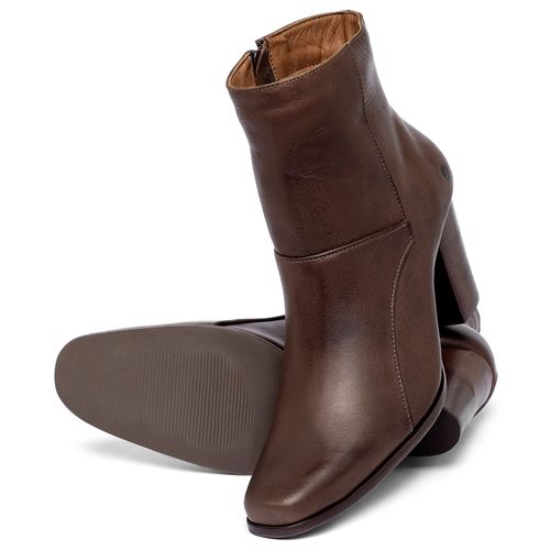 Bota   Cano Curto Salto de 7 cm em Couro Café - Codigo - 152003