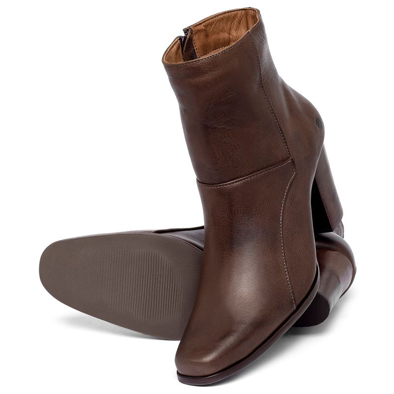 Laranja_Lima_Shoes_Sapatos_Femininos__-Bota---Cano-Curto-Salto-de-7-cm-em-Couro-Cafe---Codigo---152003_2