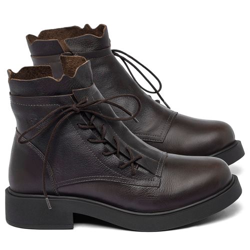 Bota   Cano Curto Salto de 2 cm em Couro Café - Codigo - 156098
