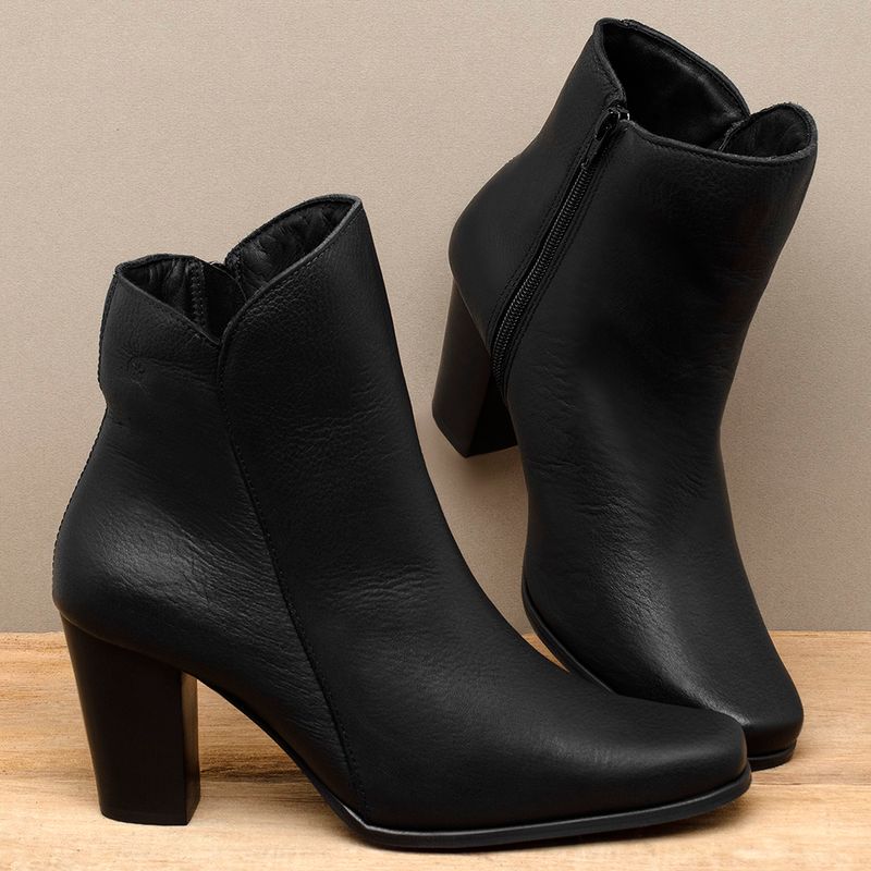 Laranja_Lima_Shoes_Sapatos_Femininos__-Bota---Cano-Curto-Salto-de-7-cm-em-Couro-Preto---Codigo---152029_3