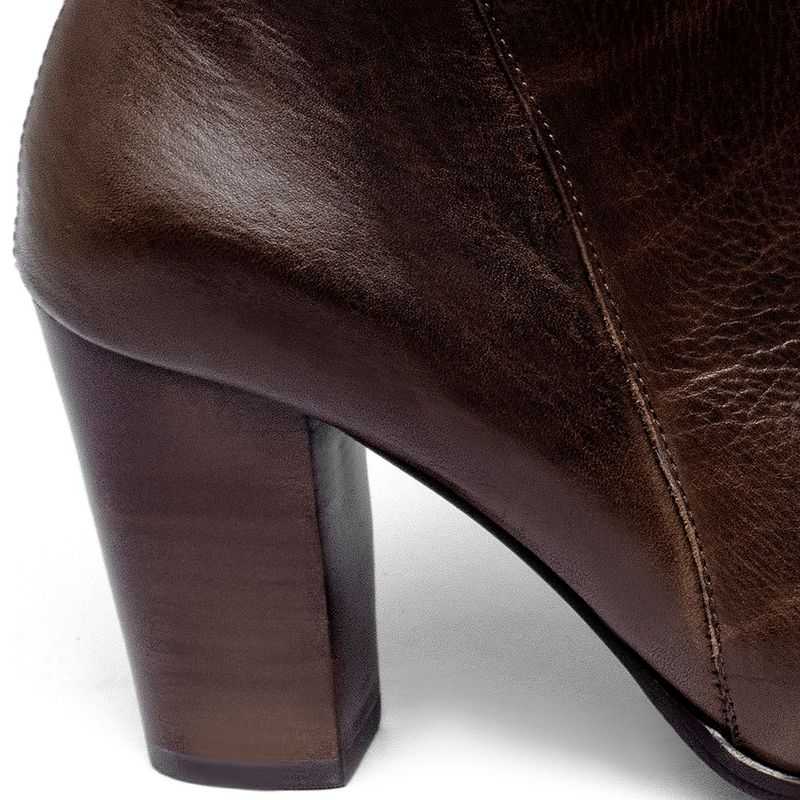 Laranja_Lima_Shoes_Sapatos_Femininos__-Bota---Cano-Curto-Salto-de-7-cm-em-Couro-Cafe---Codigo---152029_6