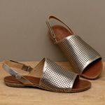 Laranja_Lima_Shoes_Sapatos_Femininos__-Sandalia-Rasteira---Flat-em-Couro-Metalizado---Codigo---148090_3