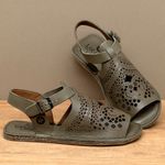 Laranja_Lima_Shoes_Sapatos_Femininos__-Sandalia-Rasteira---Flat-em-Couro-Musgo---Codigo---156028_3