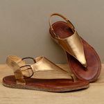 Laranja_Lima_Shoes_Sapatos_Femininos__-Sandalia-Rasteira---Flat-em-Couro-Metalizado---Codigo---156062_3