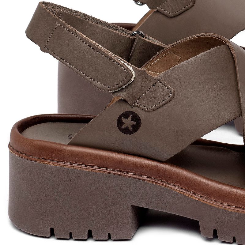 Laranja_Lima_Shoes_Sapatos_Femininos__-Sandalia---Boho-Salto-de-5-cm-em-Couro-Marrom---Codigo---153047_5