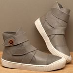 Laranja_Lima_Shoes_Sapatos_Femininos__-Tenis---Cano-Alto-em-Couro-Cinza---Codigo---153049_3