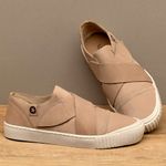 Laranja_Lima_Shoes_Sapatos_Femininos__-Tenis---Cano-Baixo-em-Couro-Nude---Codigo---153066_3