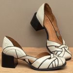 Laranja_Lima_Shoes_Sapatos_Femininos__-Scarpin---Bico-Quadrado-Salto-de-5-cm-em-Couro-Off-White---Codigo---3852_3