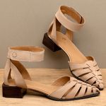 Laranja_Lima_Shoes_Sapatos_Femininos__-Scarpin---Bico-Fino-Salto-de-3-cm-em-Couro-Nude---Codigo---3901_3